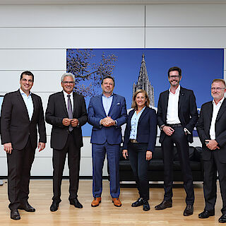 Download Pressebild: „Citysens“. Stadtwerke schließen Kooperation mit Ulmer IT-Firmen ab.