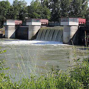 Titelbild SWU Wasserkraftwerk Böfinger Halde