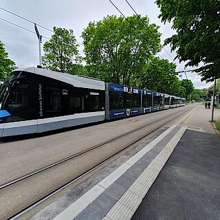 Pressebild: Stadionverkehr deutlich ausgeweitet