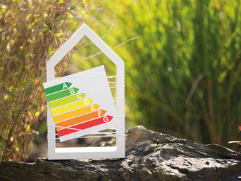 White,House,With,Energy,Label,With,Classes,From,A,To