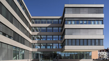 Außenaufnahme SWU K3 Eingang