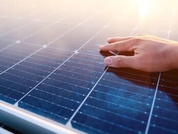 Solar,Power,Plant(solar,Cell),On,Summer,Season,,Hot,Climate,Causes