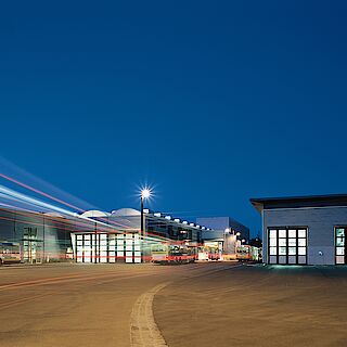 SWU Betriebshof bei Nacht